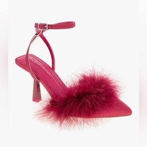 BCBG Generation Elegant Burgundy Feathered Women's Heels Size: 7